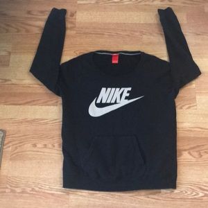 Nike crew sweatshirt